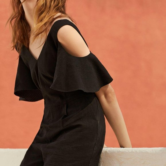 Anthropologie Elevenses cold shoulder romper - Picture 9 of 10